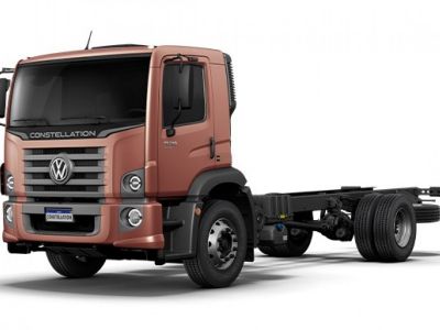 Constellation - 17.210 4x2 Imagem do caminhão Constellation - 17.210 4x2